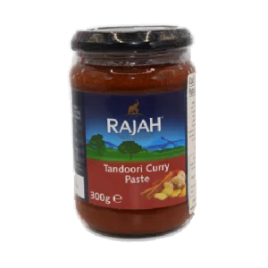 La pasta de curry tandoori Rajah es una mezcla de especias auténtica e india para preparar pollo tandoori en casa. Contiene una mezcla equilibrada de especias, incluyendo pimentón, cilantro, comino, jengibre y ajo.