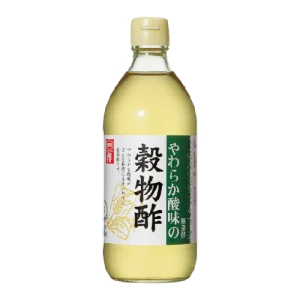 Uchibori Yawaraka 5% Vinagre de Arroz es un ingrediente esencial en la cocina japonesa. Se utiliza para preparar sushi, sashimi, vinagretas, ensaladas y otros platos. También se puede utilizar para conservar alimentos, como encurtidos y pickles.