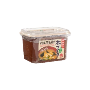 Aka Miso Honzukuri 500gr es una pasta de miso fermentada de color rojo oscuro. Es una excelente opción para platos japoneses como sopa de miso, tempura y ramen.