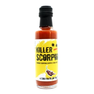 ¡La salsa picante Killer Scorpion de Chili Mafia de 100 ml es una bomba de sabor y picante perfecta para los amantes de las emociones fuertes!